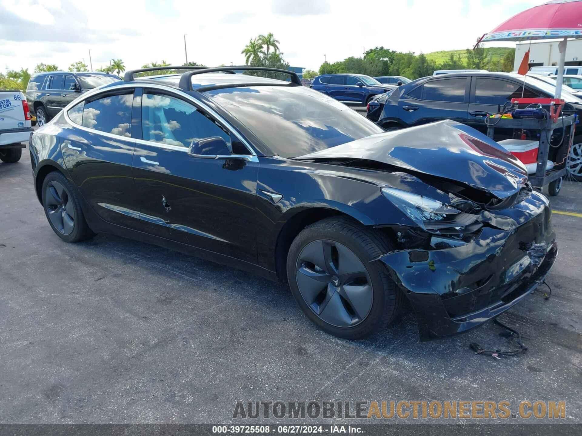 5YJ3E1EA1KF410493 TESLA MODEL 3 2019