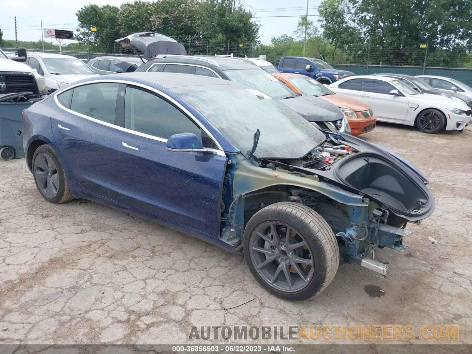 5YJ3E1EA1KF424961 TESLA MODEL 3 2019