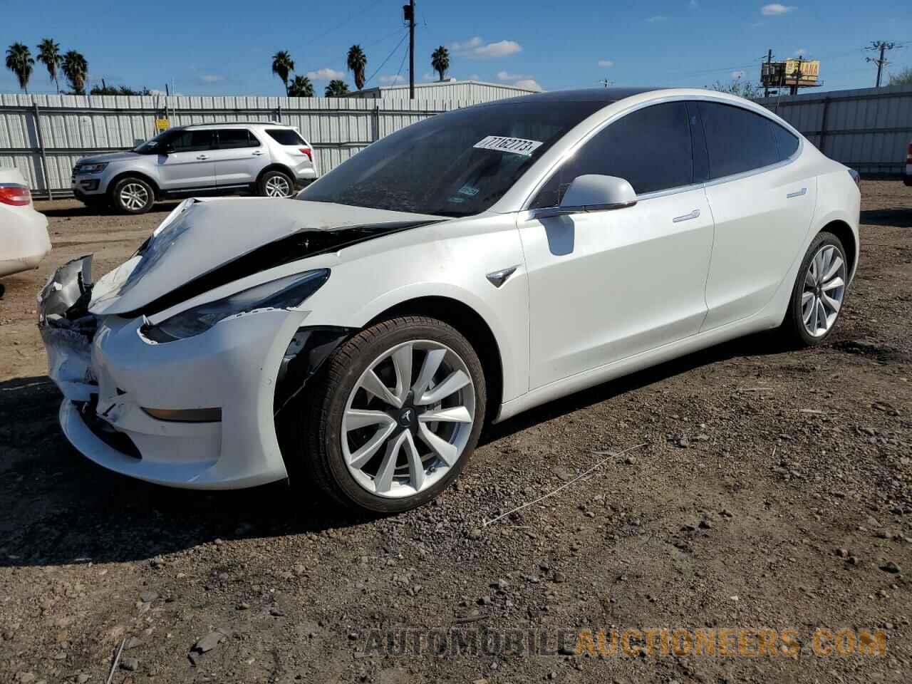 5YJ3E1EA1KF434552 TESLA MODEL 3 2019