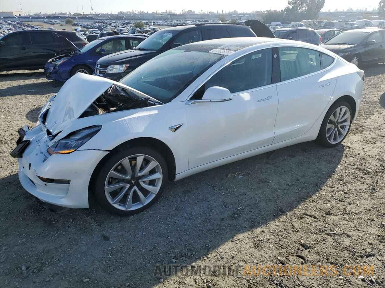 5YJ3E1EA1KF476462 TESLA MODEL 3 2019