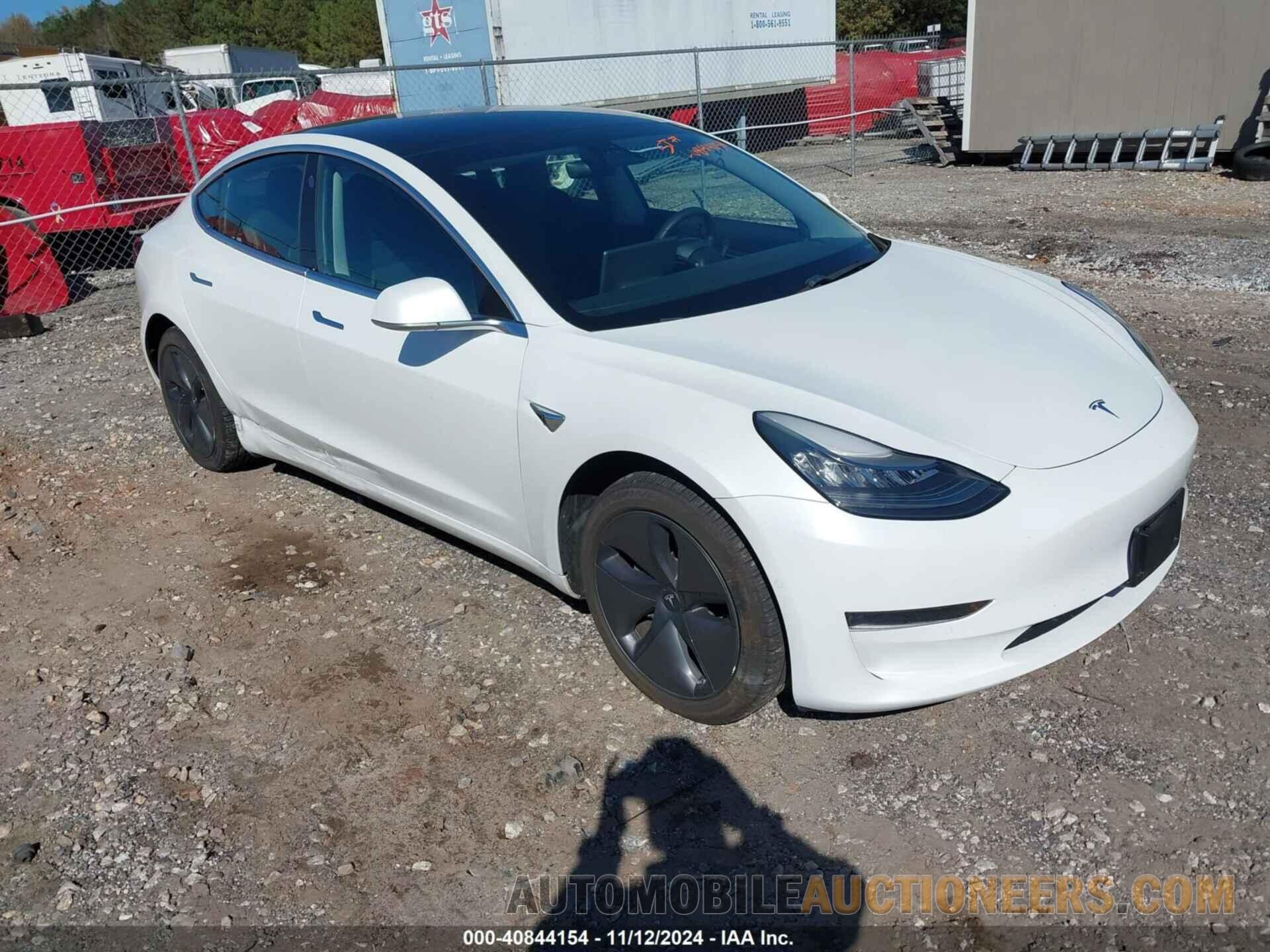 5YJ3E1EA1KF482634 TESLA MODEL 3 2019