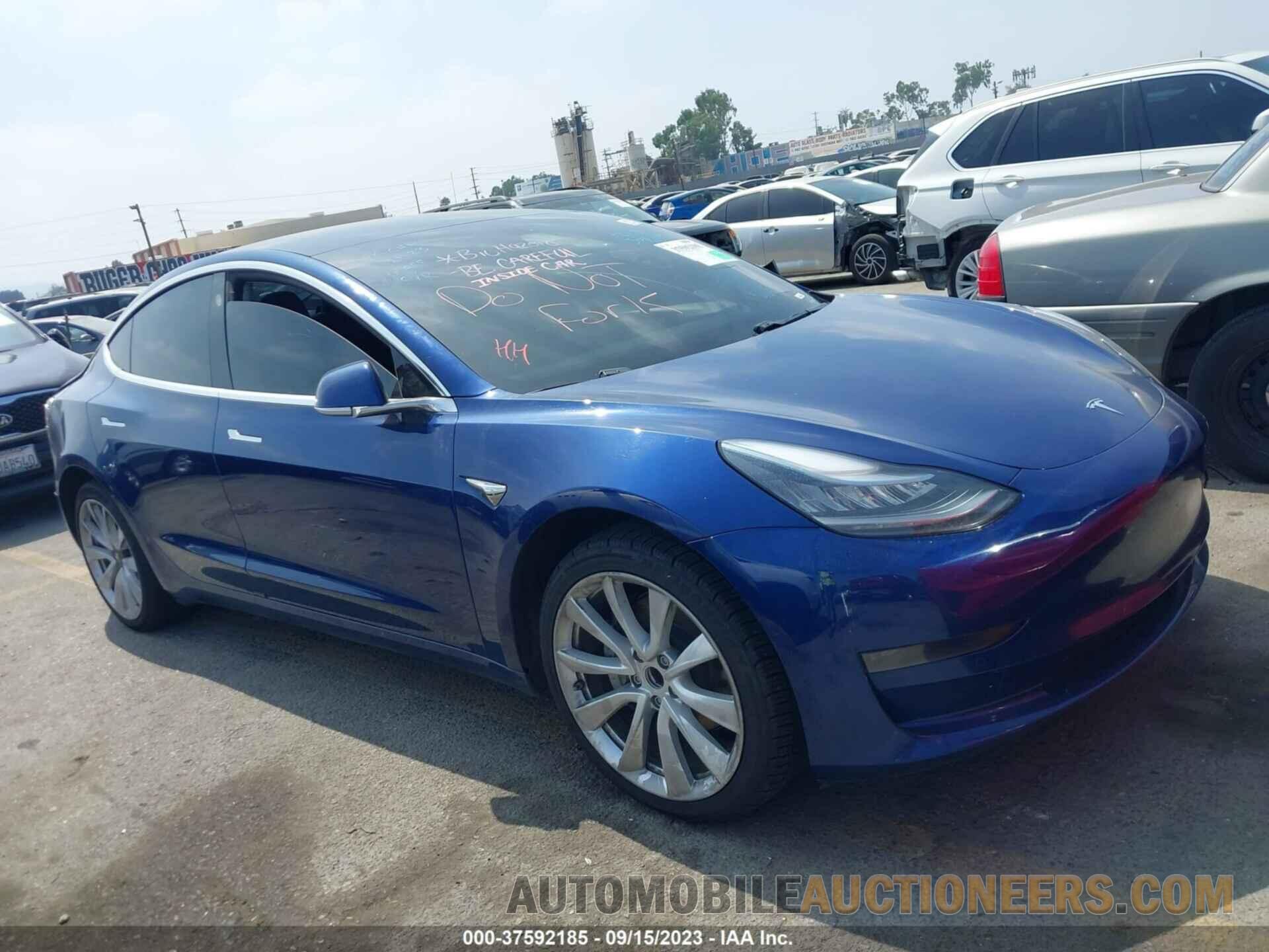 5YJ3E1EA1KF495335 TESLA MODEL 3 2019