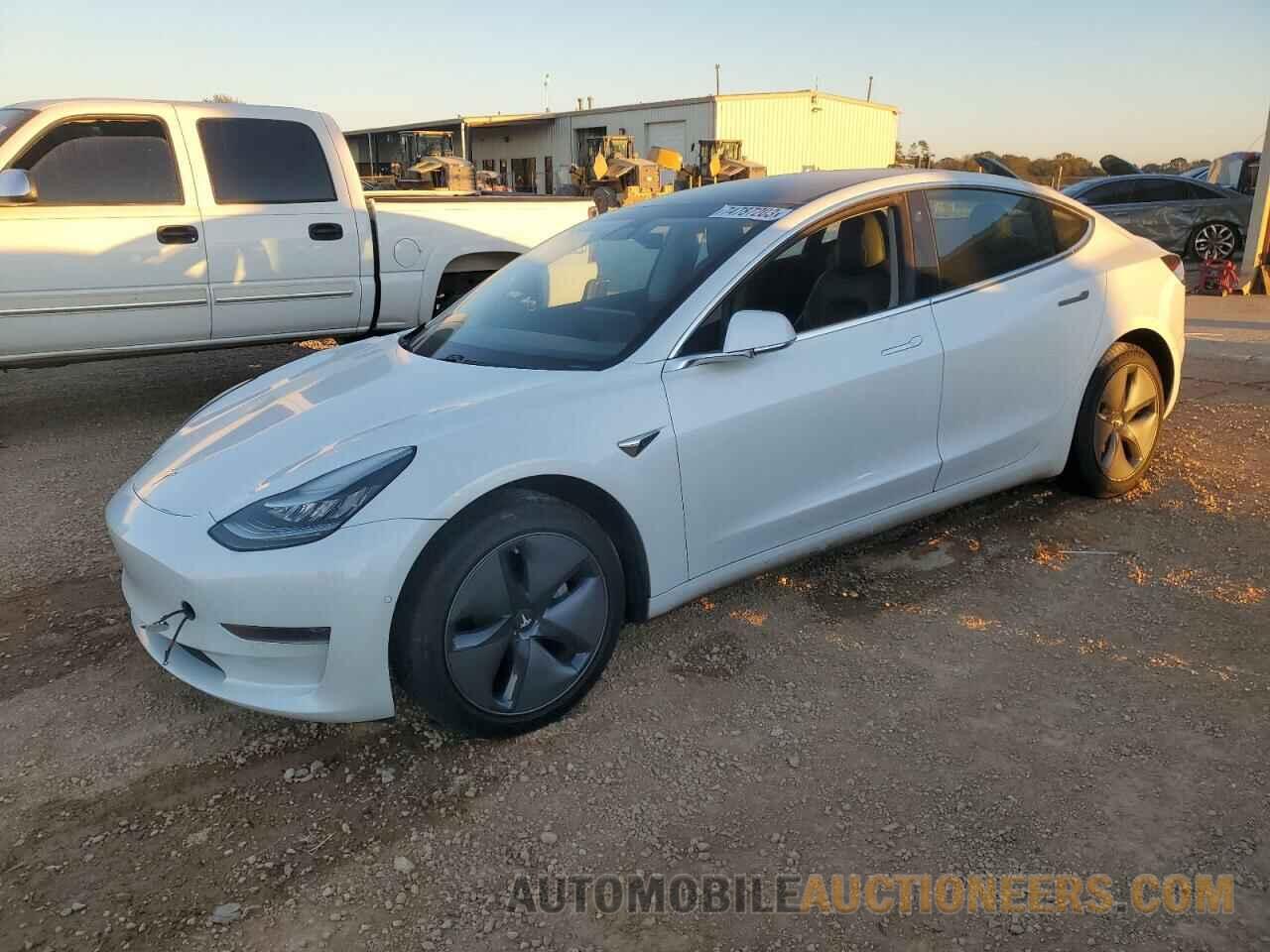 5YJ3E1EA1LF597736 TESLA MODEL 3 2020