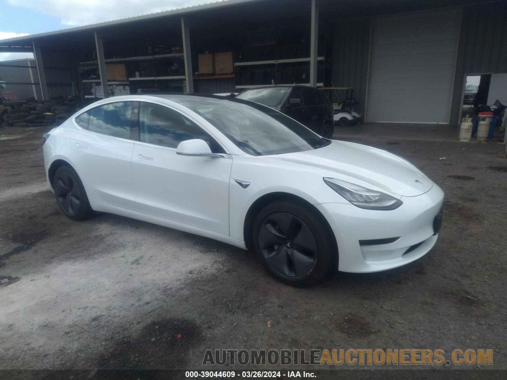 5YJ3E1EA1LF597820 TESLA MODEL 3 2020