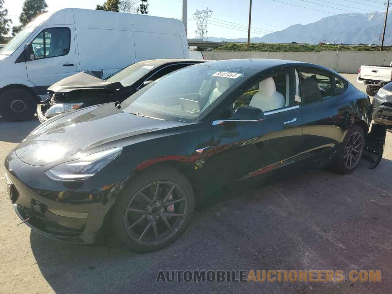 5YJ3E1EA1LF645879 TESLA MODEL 3 2020