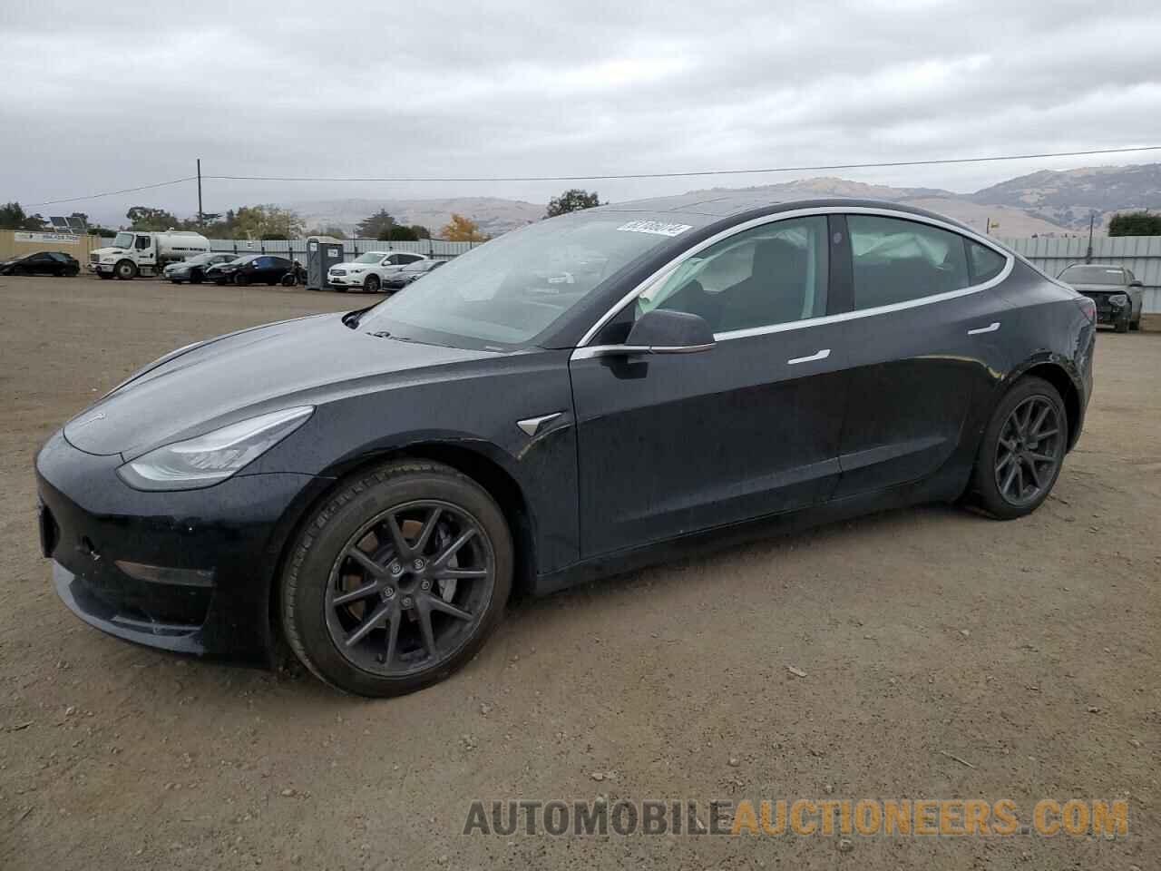 5YJ3E1EA1LF704641 TESLA MODEL 3 2020