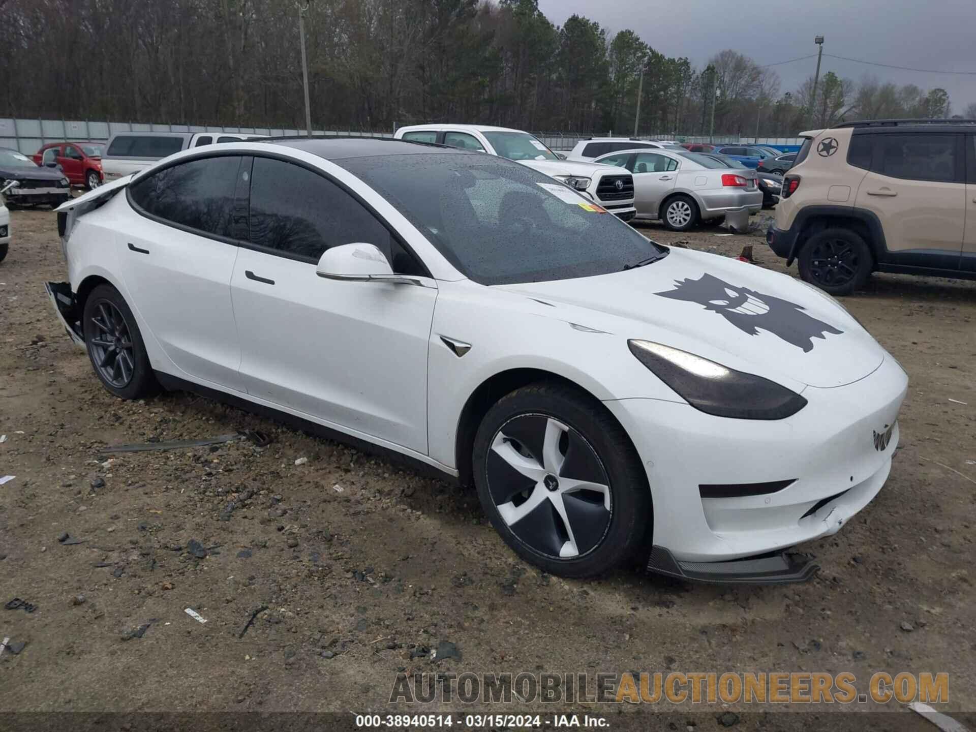 5YJ3E1EA1LF736957 TESLA MODEL 3 2020