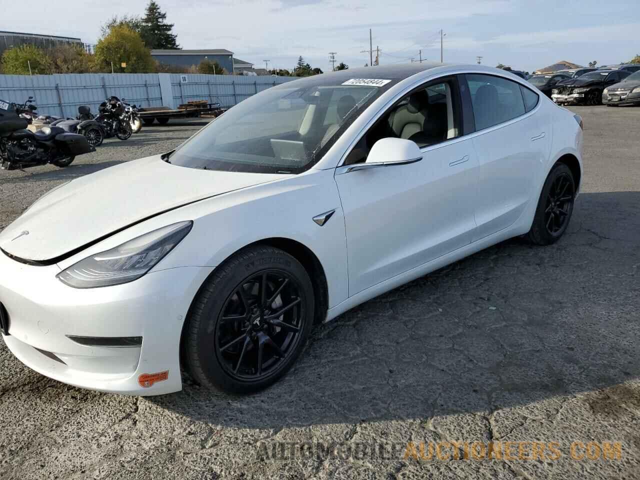 5YJ3E1EA1LF739969 TESLA MODEL 3 2020