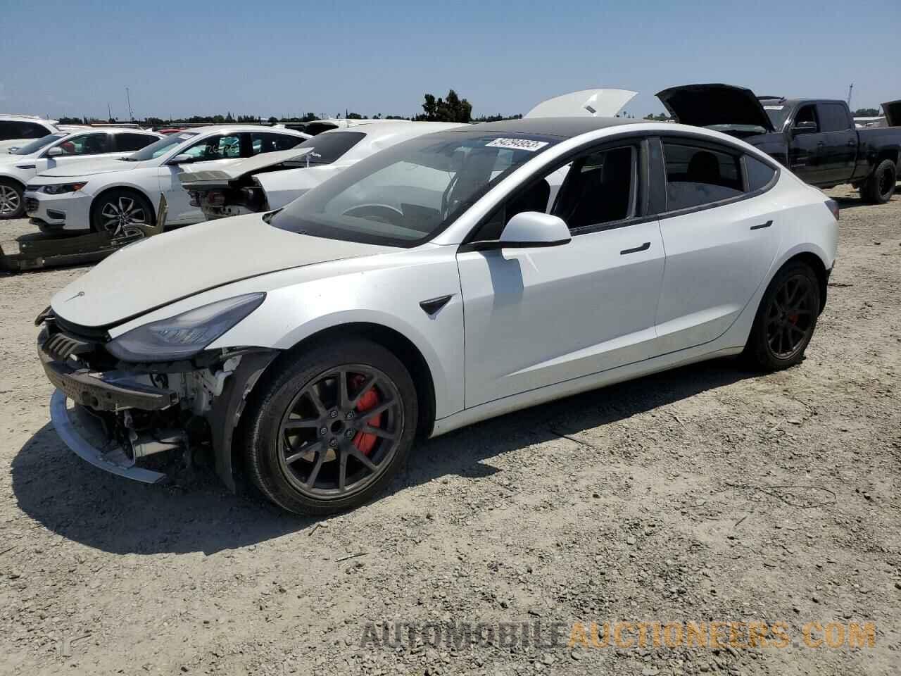 5YJ3E1EA1LF744945 TESLA MODEL 3 2020