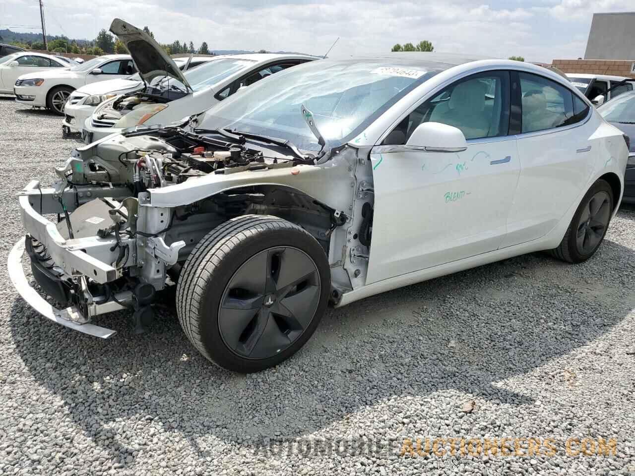 5YJ3E1EA1LF785902 TESLA MODEL 3 2020