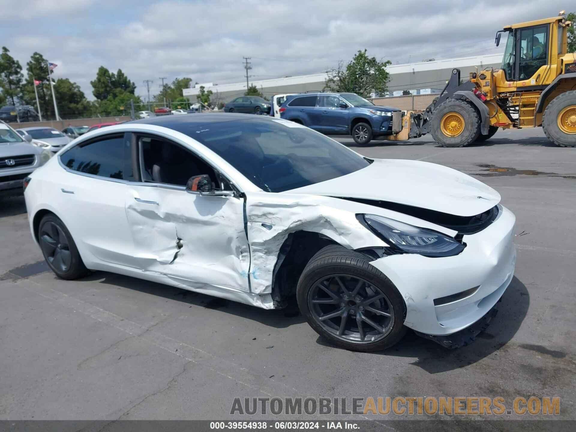 5YJ3E1EA1LF805744 TESLA MODEL 3 2020