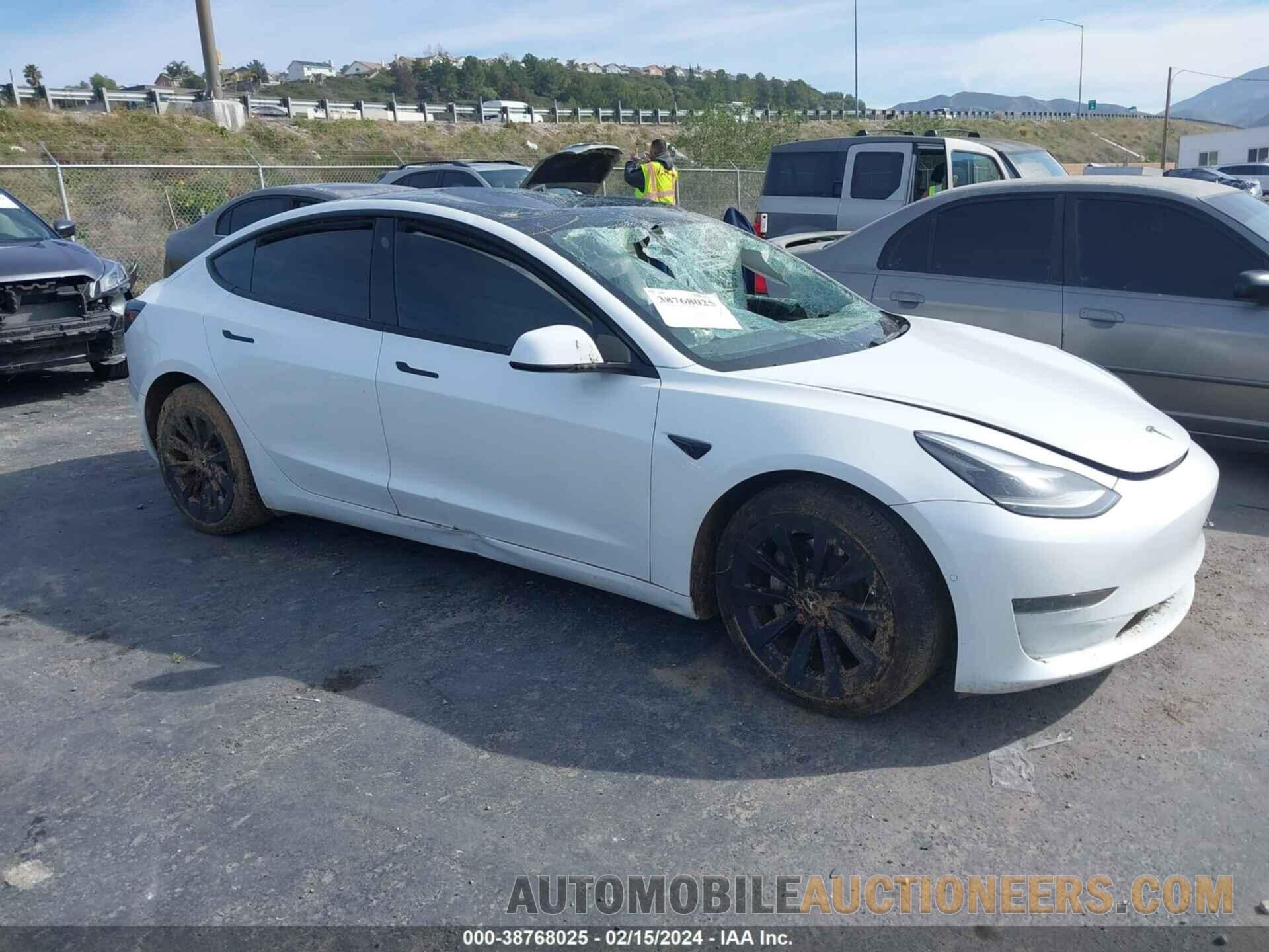 5YJ3E1EA1MF066084 TESLA MODEL 3 2021