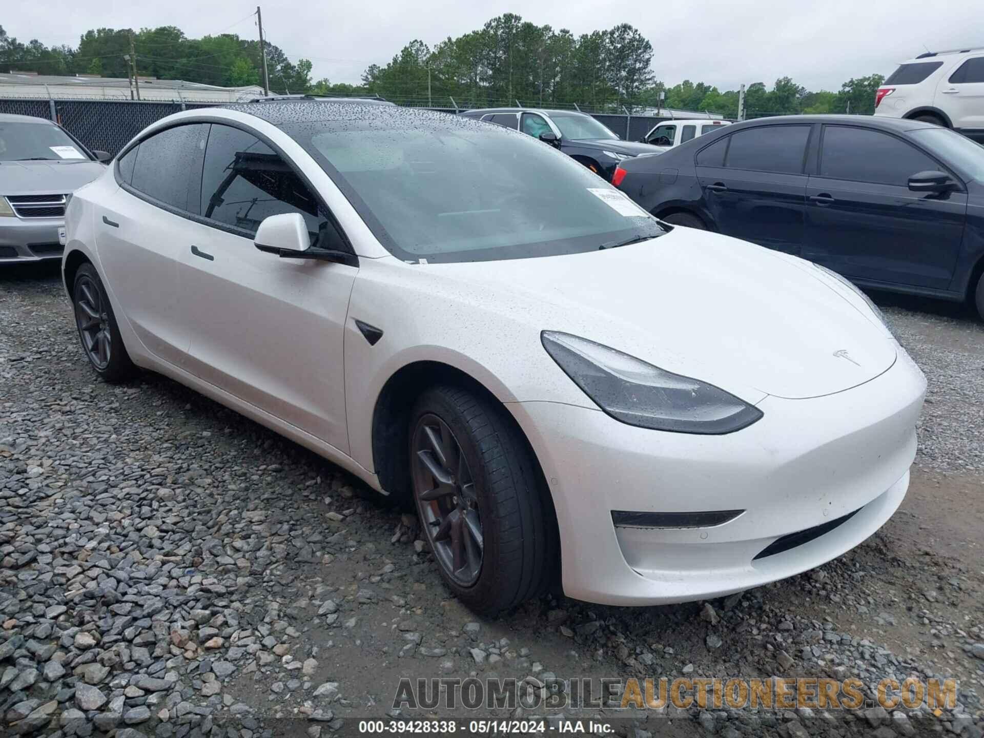 5YJ3E1EA1MF086027 TESLA MODEL 3 2021