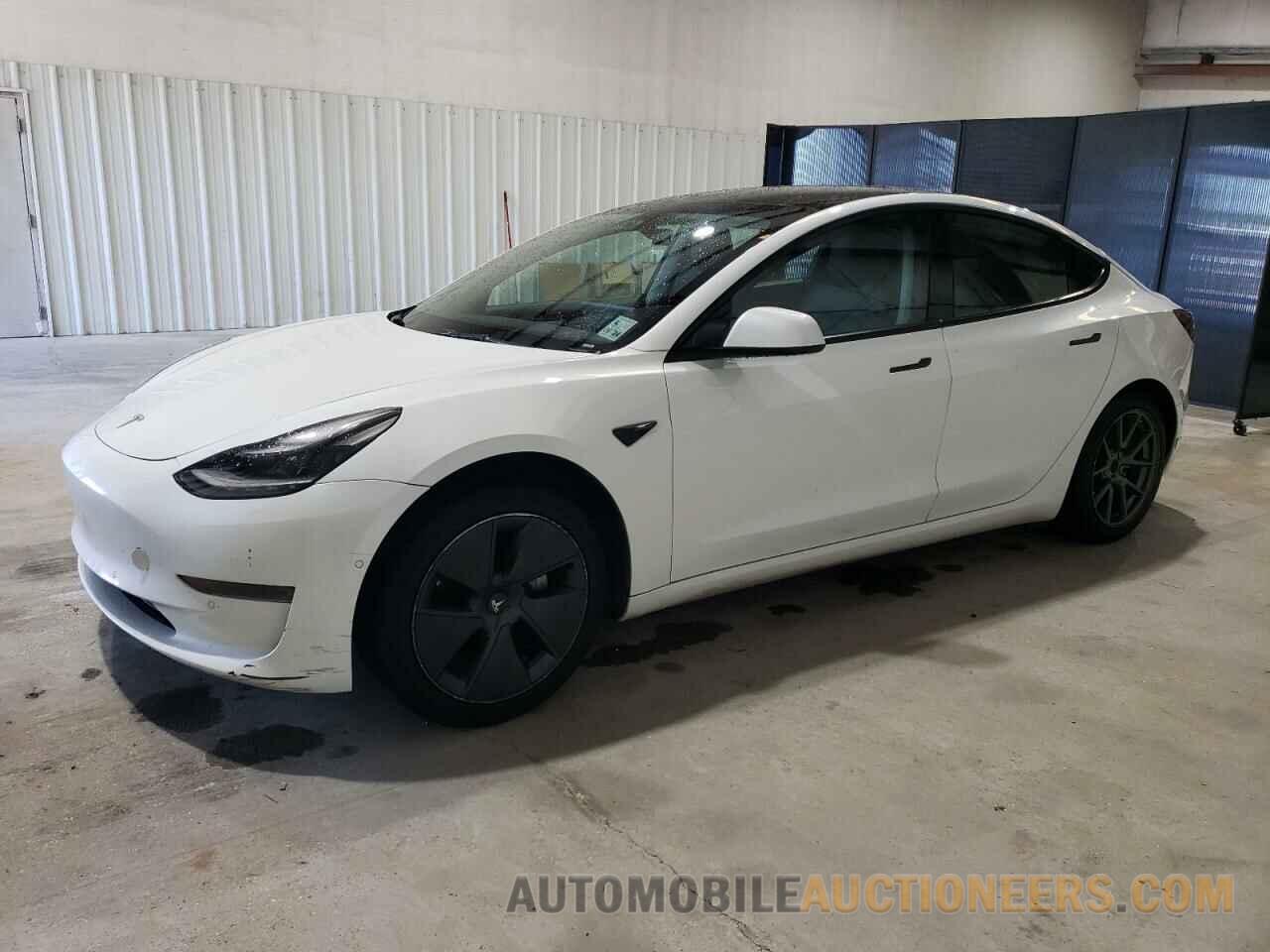 5YJ3E1EA1MF089705 TESLA MODEL 3 2021