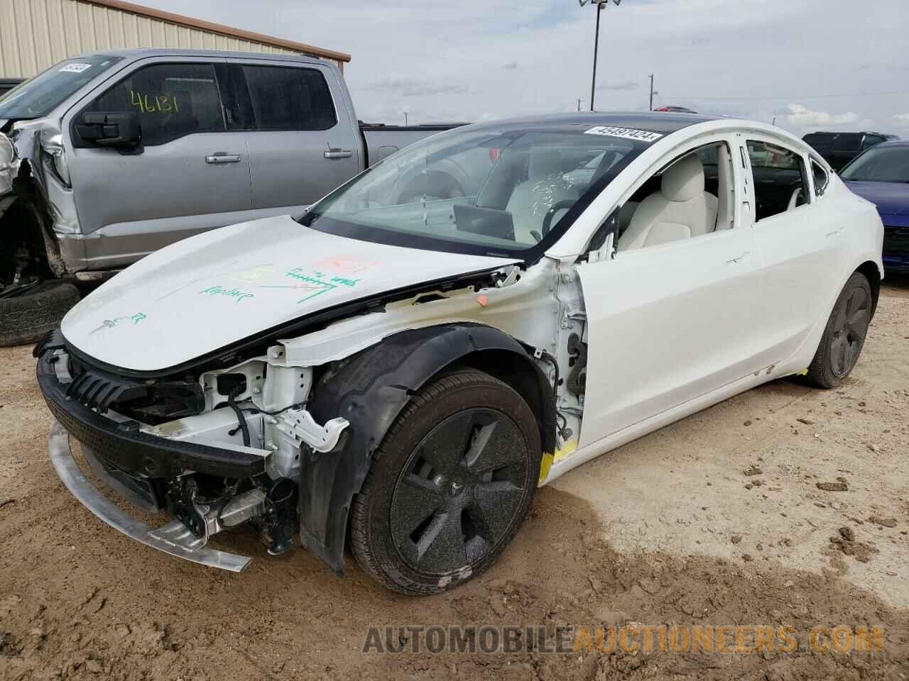 5YJ3E1EA1MF093267 TESLA MODEL 3 2021