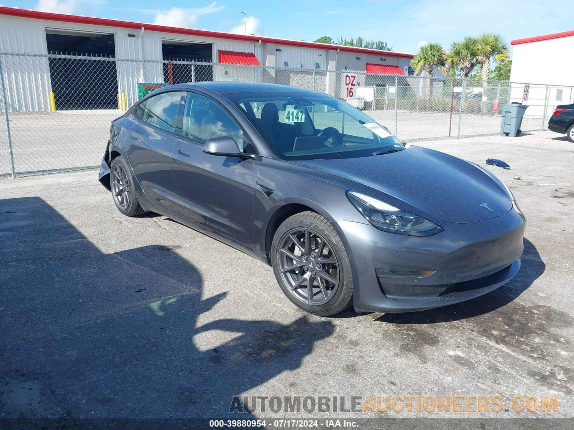 5YJ3E1EA1MF096167 TESLA MODEL 3 2021