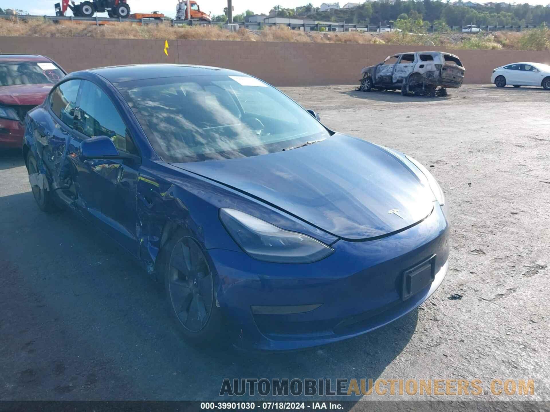 5YJ3E1EA1MF096864 TESLA MODEL 3 2021