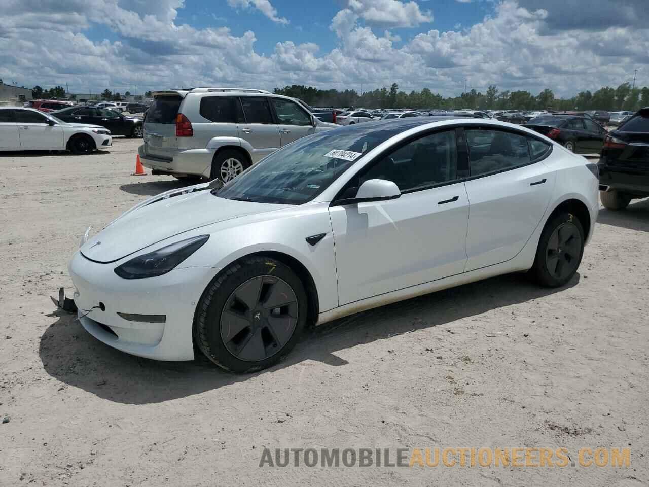 5YJ3E1EA1MF098131 TESLA MODEL 3 2021