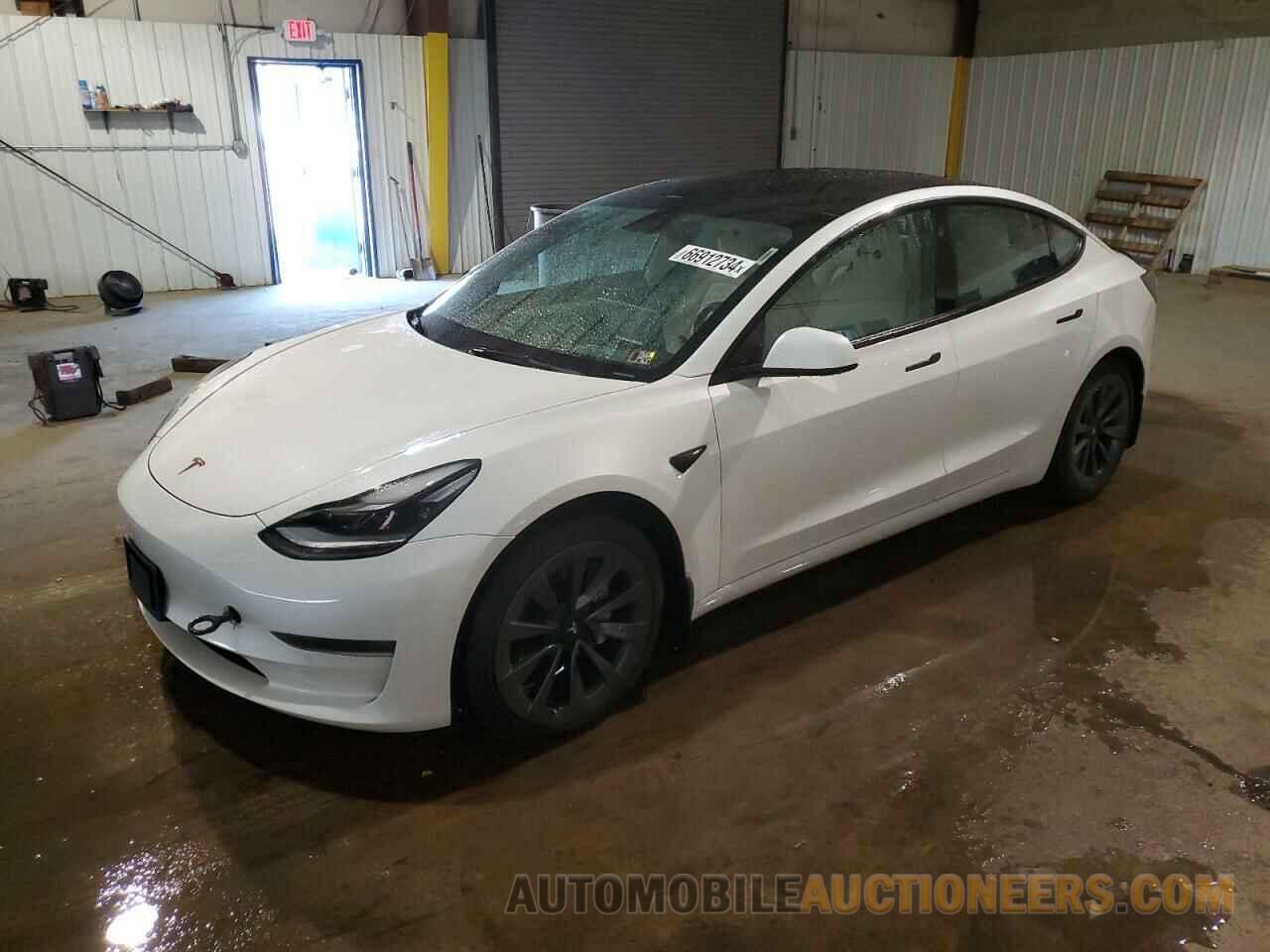 5YJ3E1EA1MF098582 TESLA MODEL 3 2021