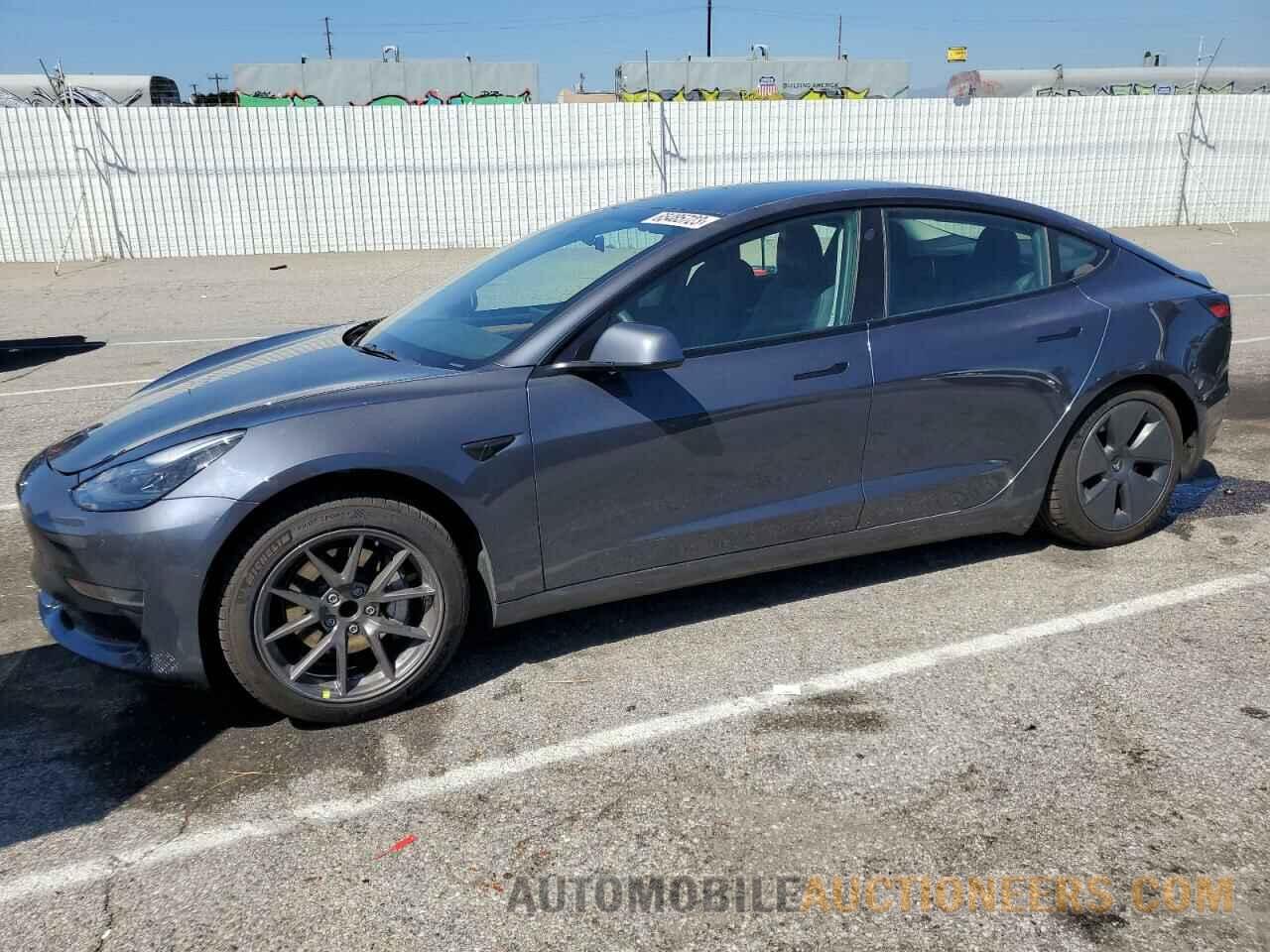 5YJ3E1EA1MF098985 TESLA MODEL 3 2021