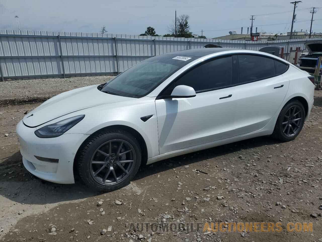 5YJ3E1EA1MF854279 TESLA MODEL 3 2021