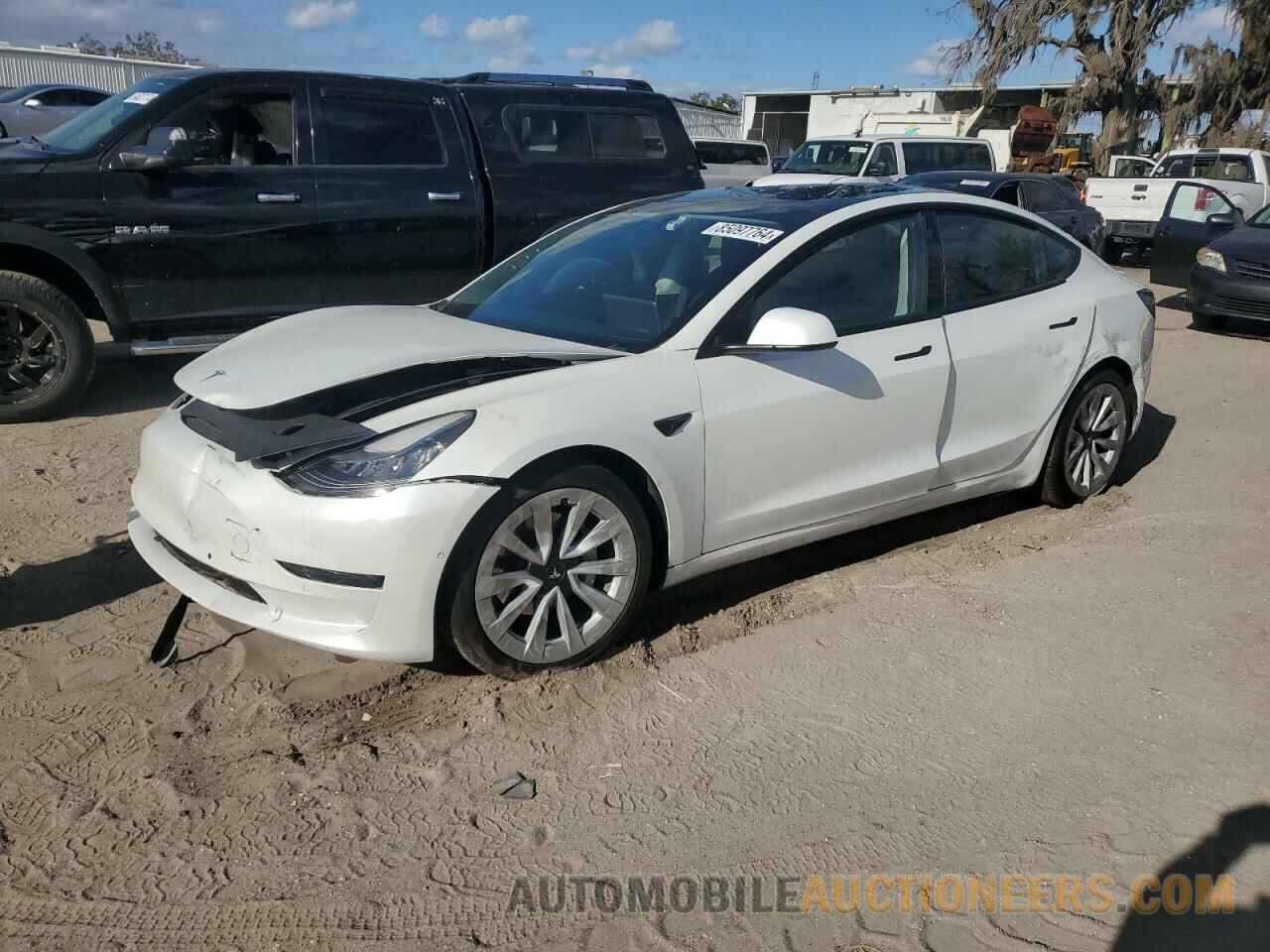 5YJ3E1EA1MF856758 TESLA MODEL 3 2021