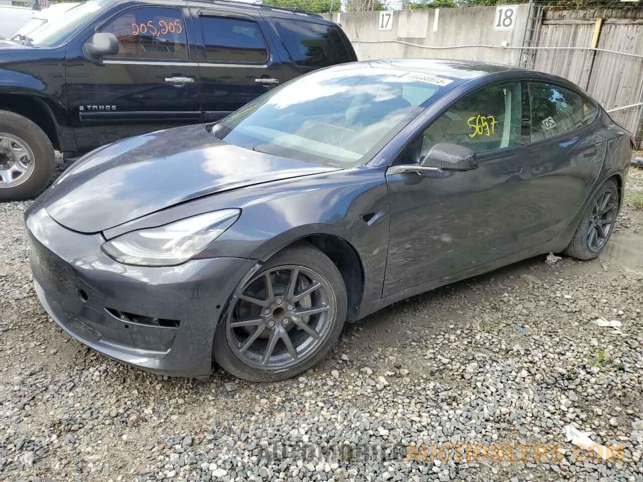 5YJ3E1EA1MF872975 TESLA MODEL 3 2021