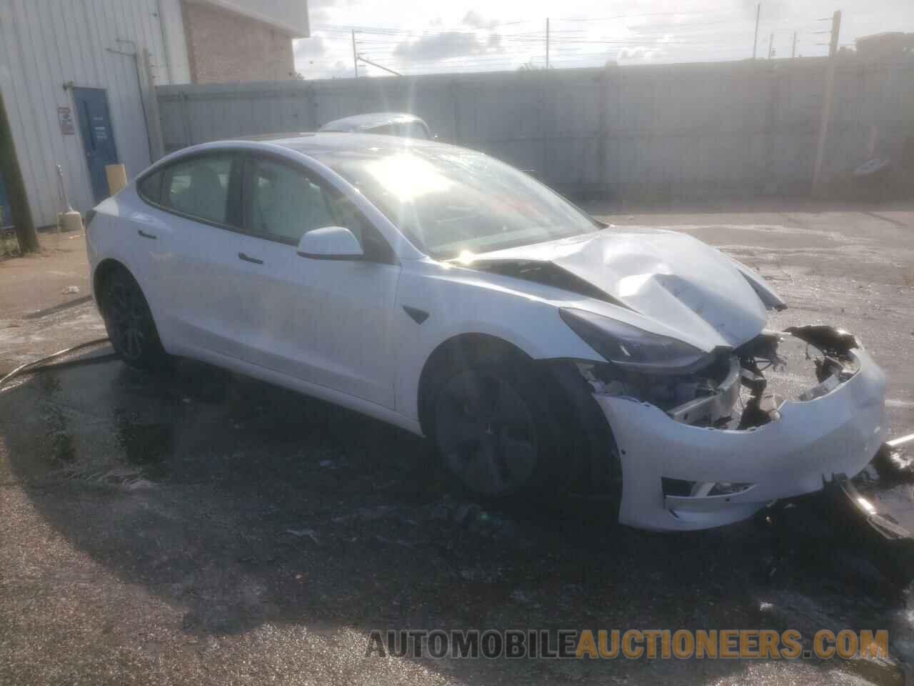 5YJ3E1EA1MF908616 TESLA MODEL 3 2021