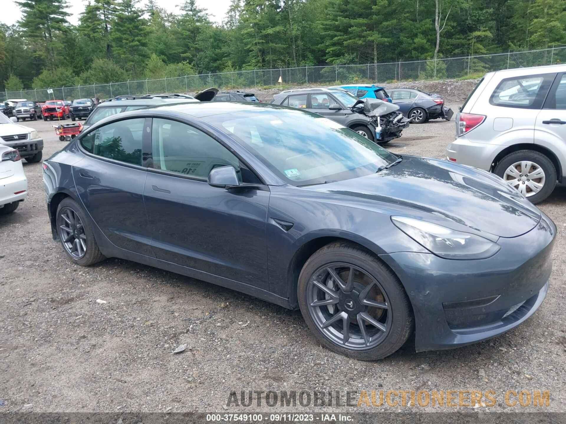 5YJ3E1EA1MF922712 TESLA MODEL 3 2021