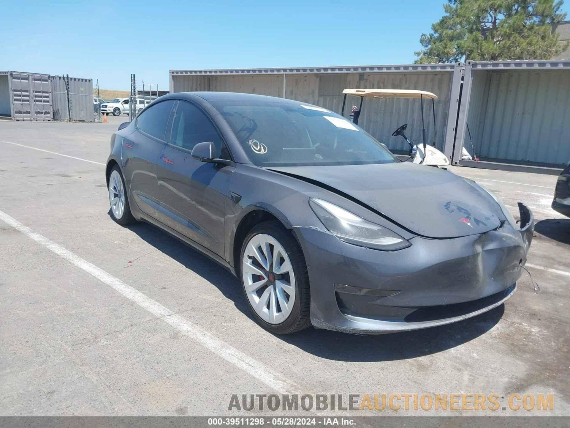 5YJ3E1EA1MF939185 TESLA MODEL 3 2021