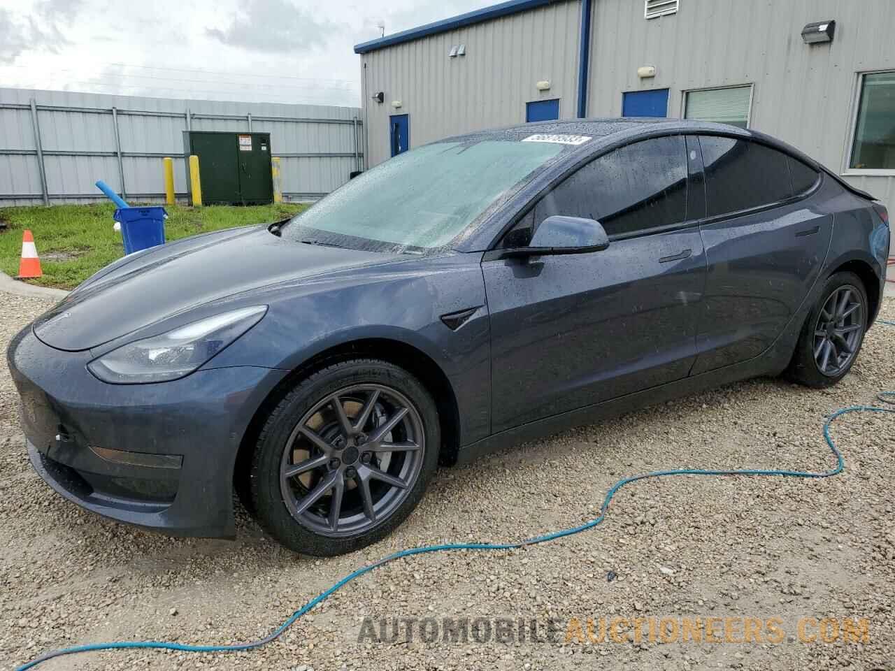 5YJ3E1EA1MF955614 TESLA MODEL 3 2021