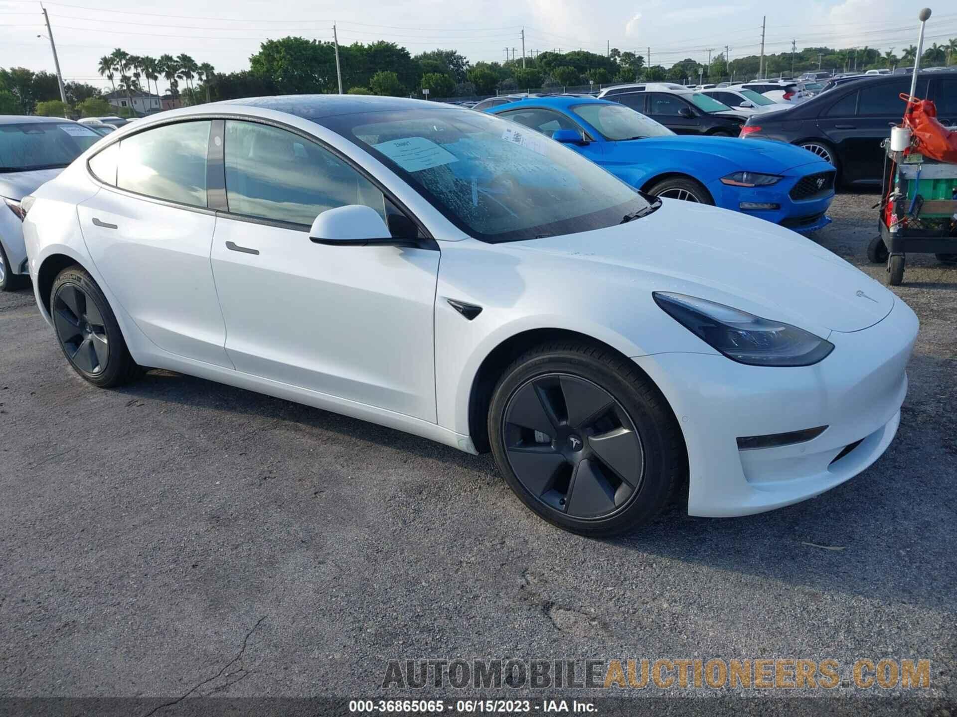 5YJ3E1EA1MF977452 TESLA MODEL 3 2021