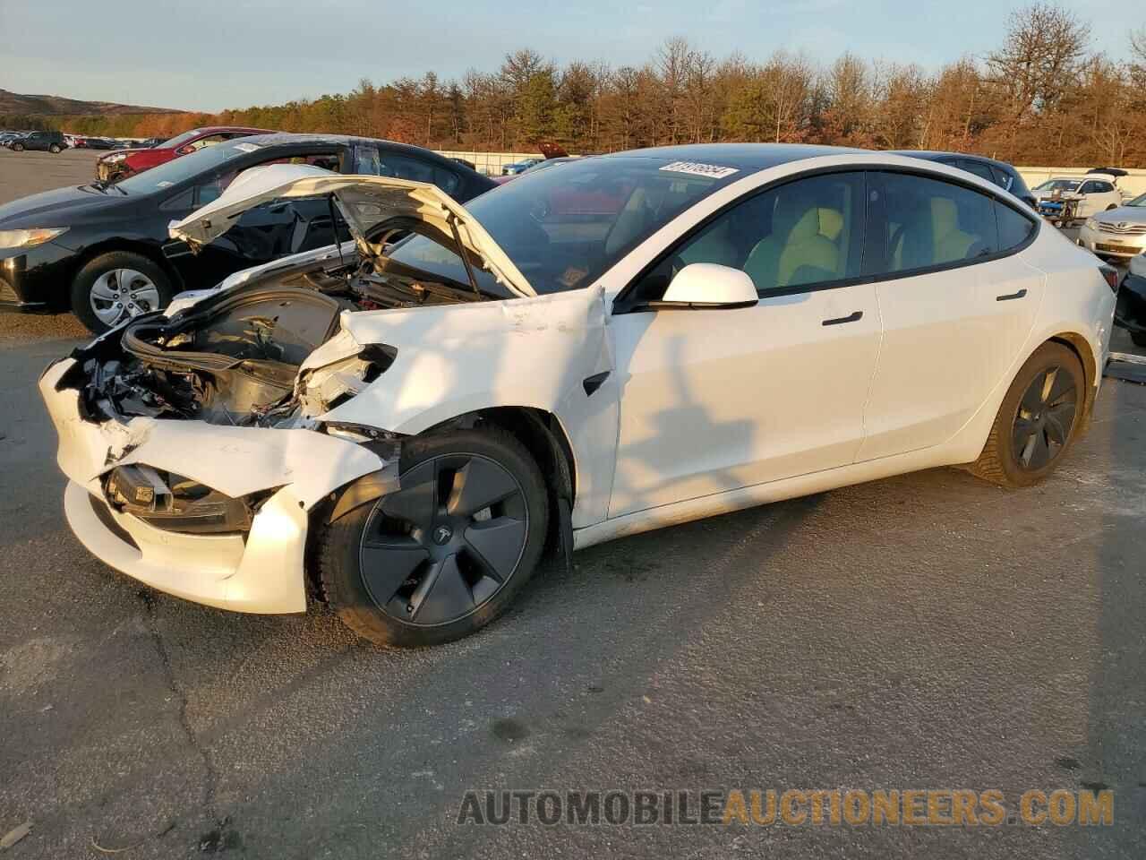 5YJ3E1EA1NF109985 TESLA MODEL 3 2022