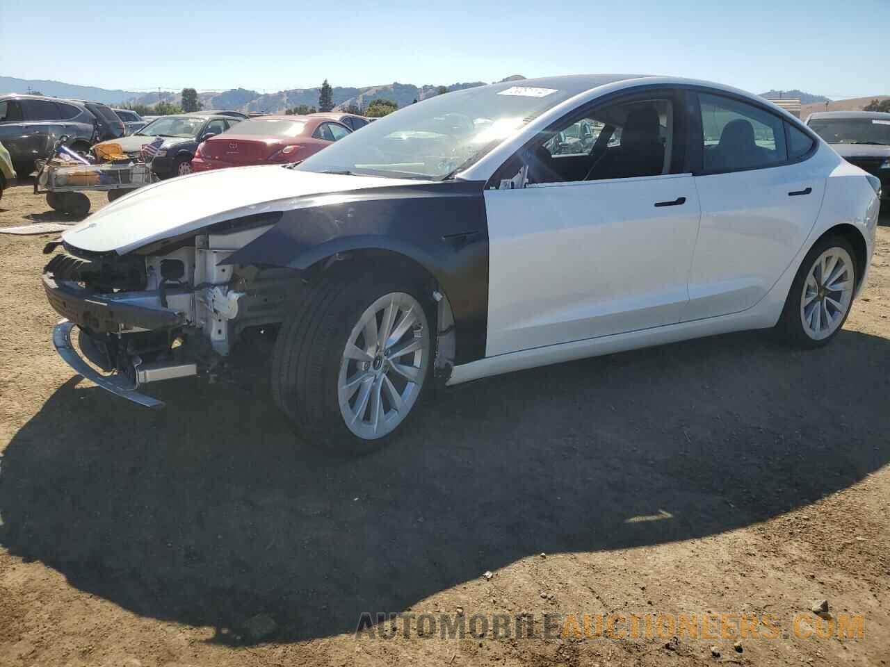 5YJ3E1EA1NF143862 TESLA MODEL 3 2022