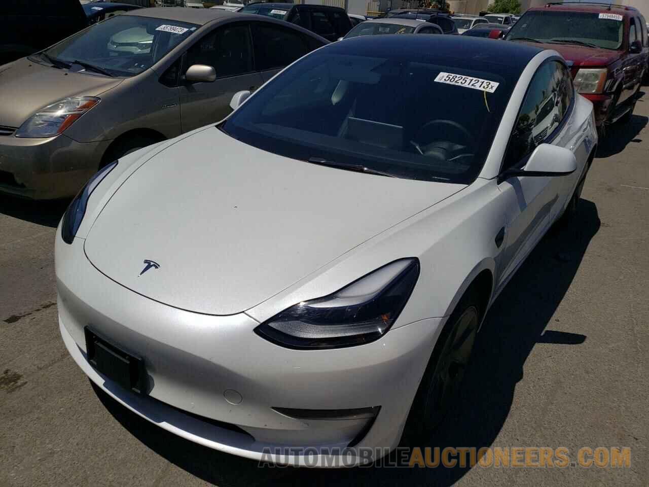 5YJ3E1EA1NF160211 TESLA MODEL 3 2022