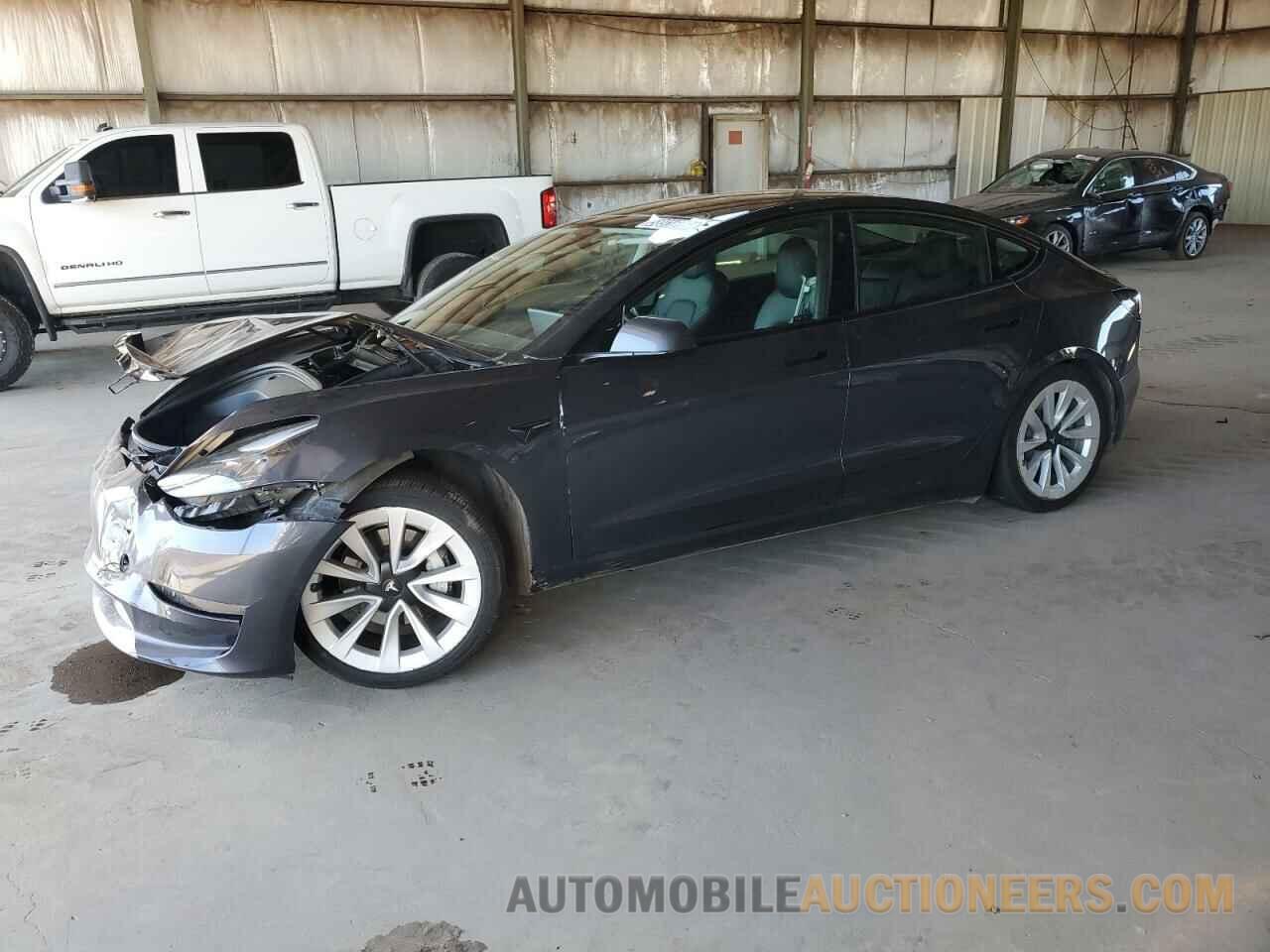 5YJ3E1EA1NF184945 TESLA MODEL 3 2022