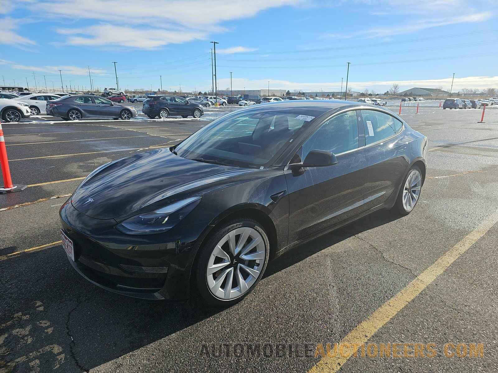 5YJ3E1EA1NF304839 Tesla Model 3 2022