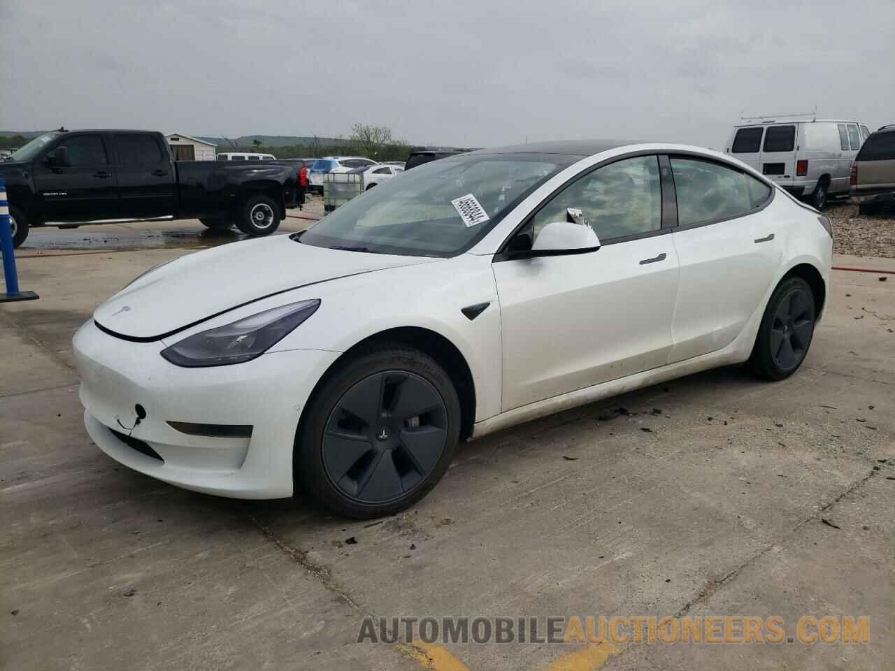 5YJ3E1EA1NF322001 TESLA MODEL 3 2022