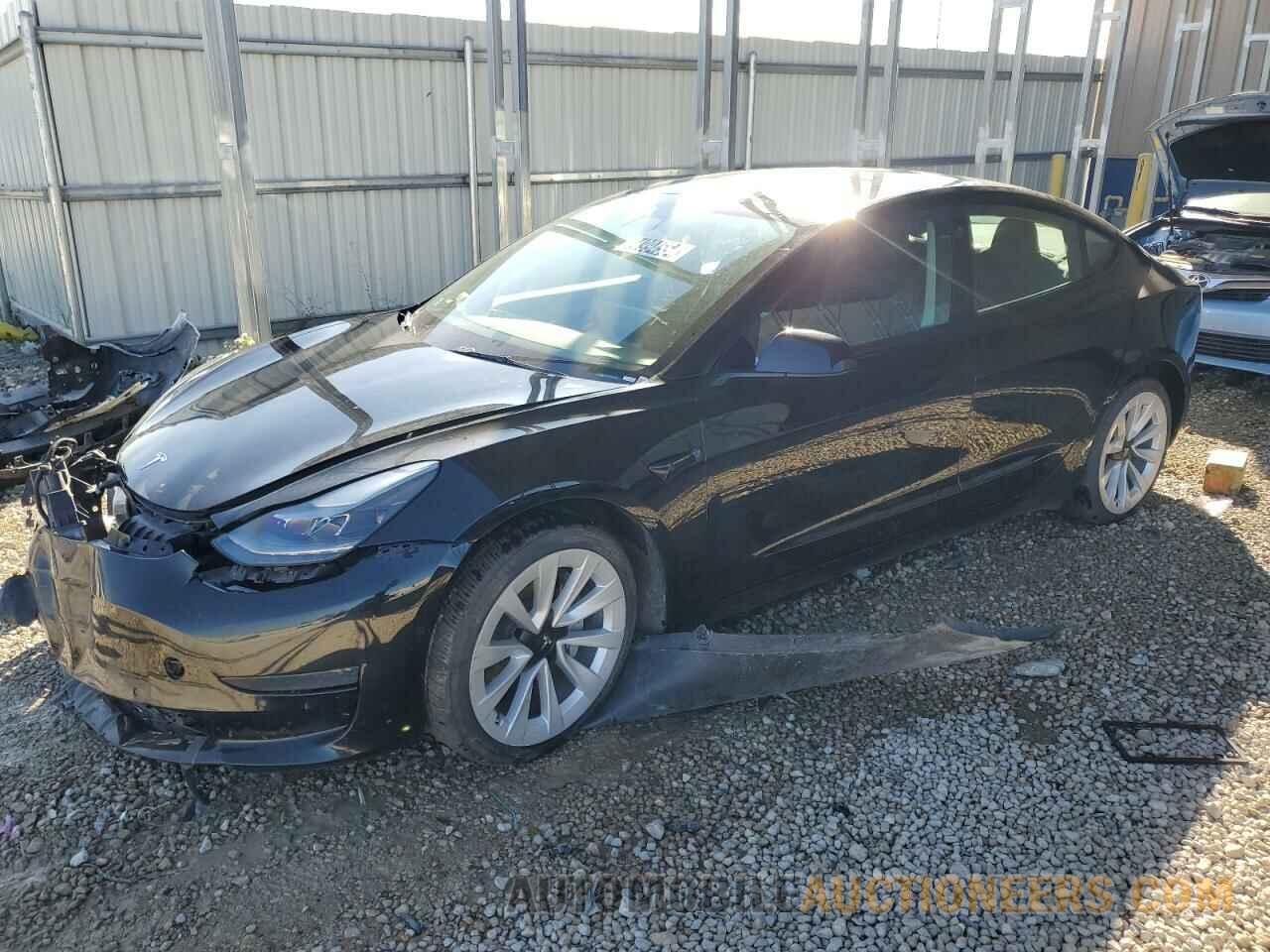 5YJ3E1EA1NF372431 TESLA MODEL 3 2022