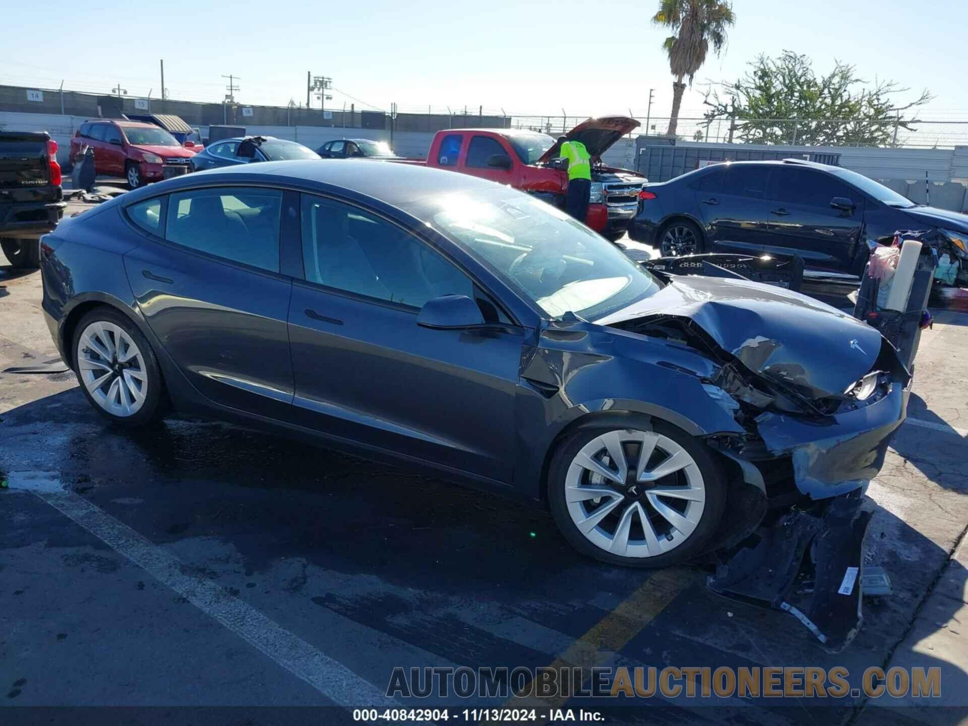 5YJ3E1EA1NF375166 TESLA MODEL 3 2022