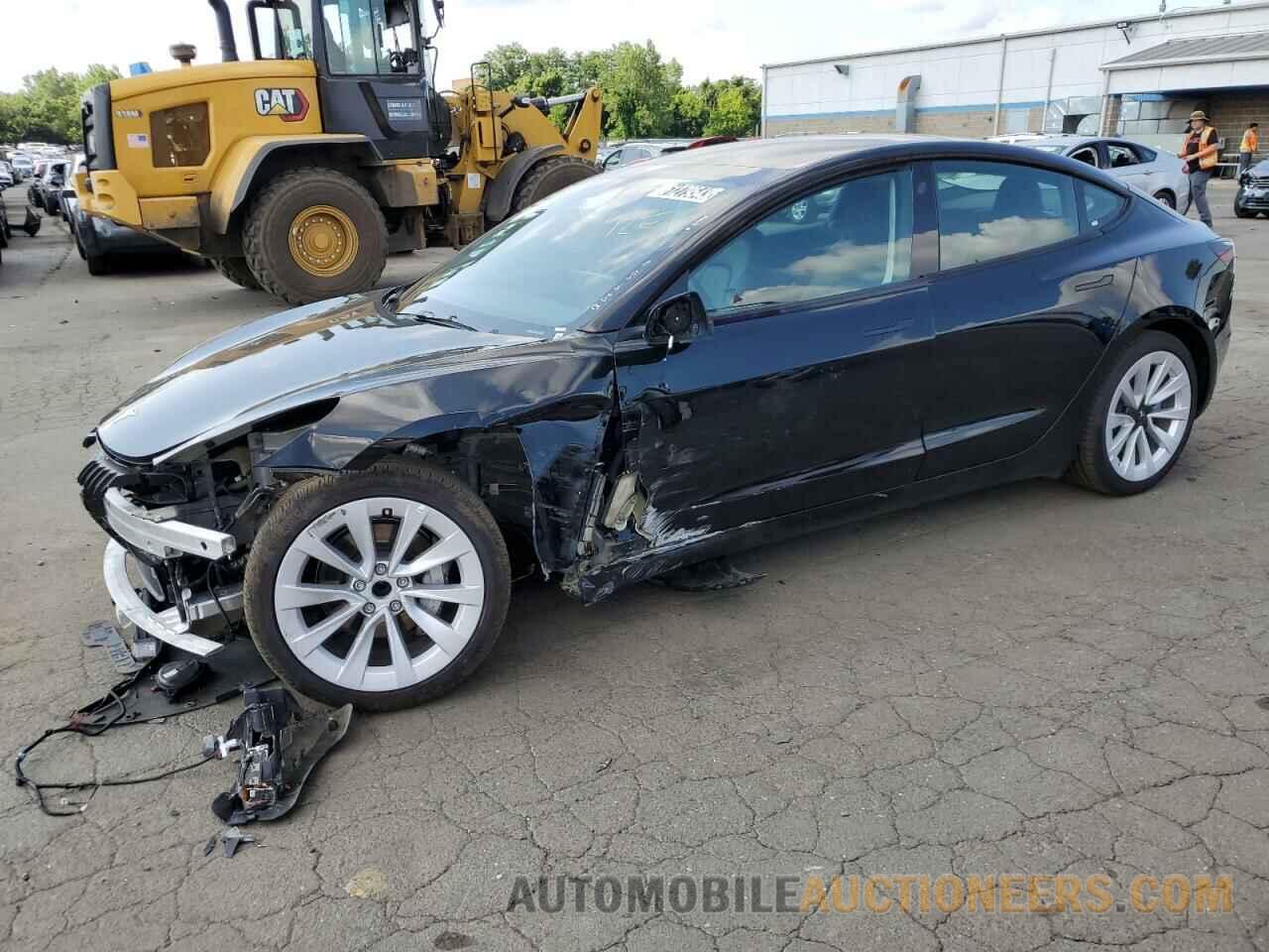 5YJ3E1EA1PF438897 TESLA MODEL 3 2023