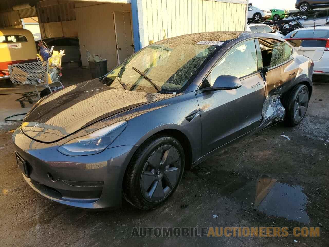 5YJ3E1EA1PF448541 TESLA MODEL 3 2023