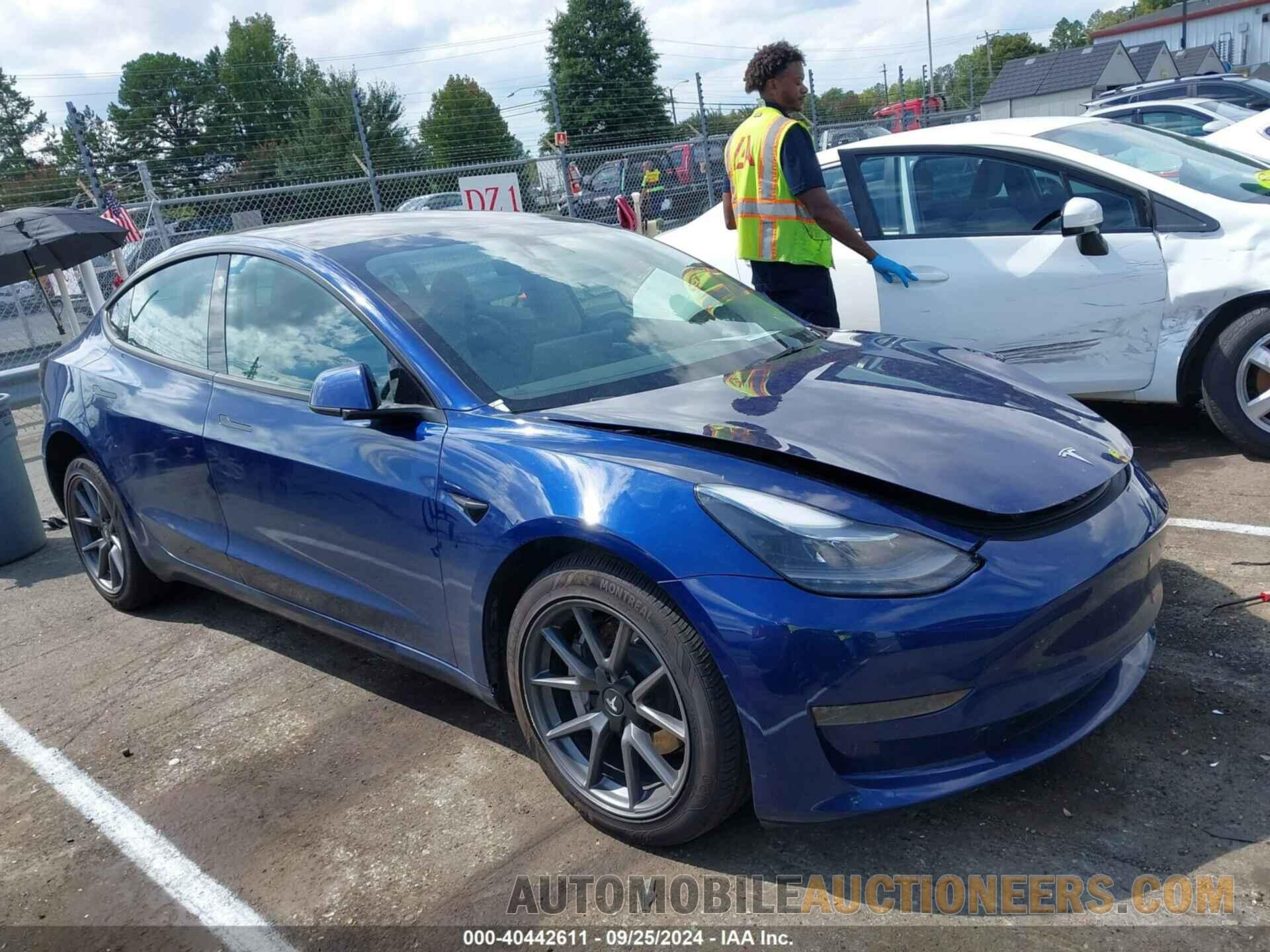 5YJ3E1EA1PF452654 TESLA MODEL 3 2023