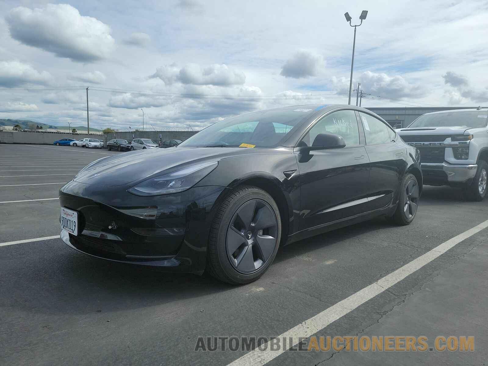 5YJ3E1EA1PF458681 Tesla Model 3 2023