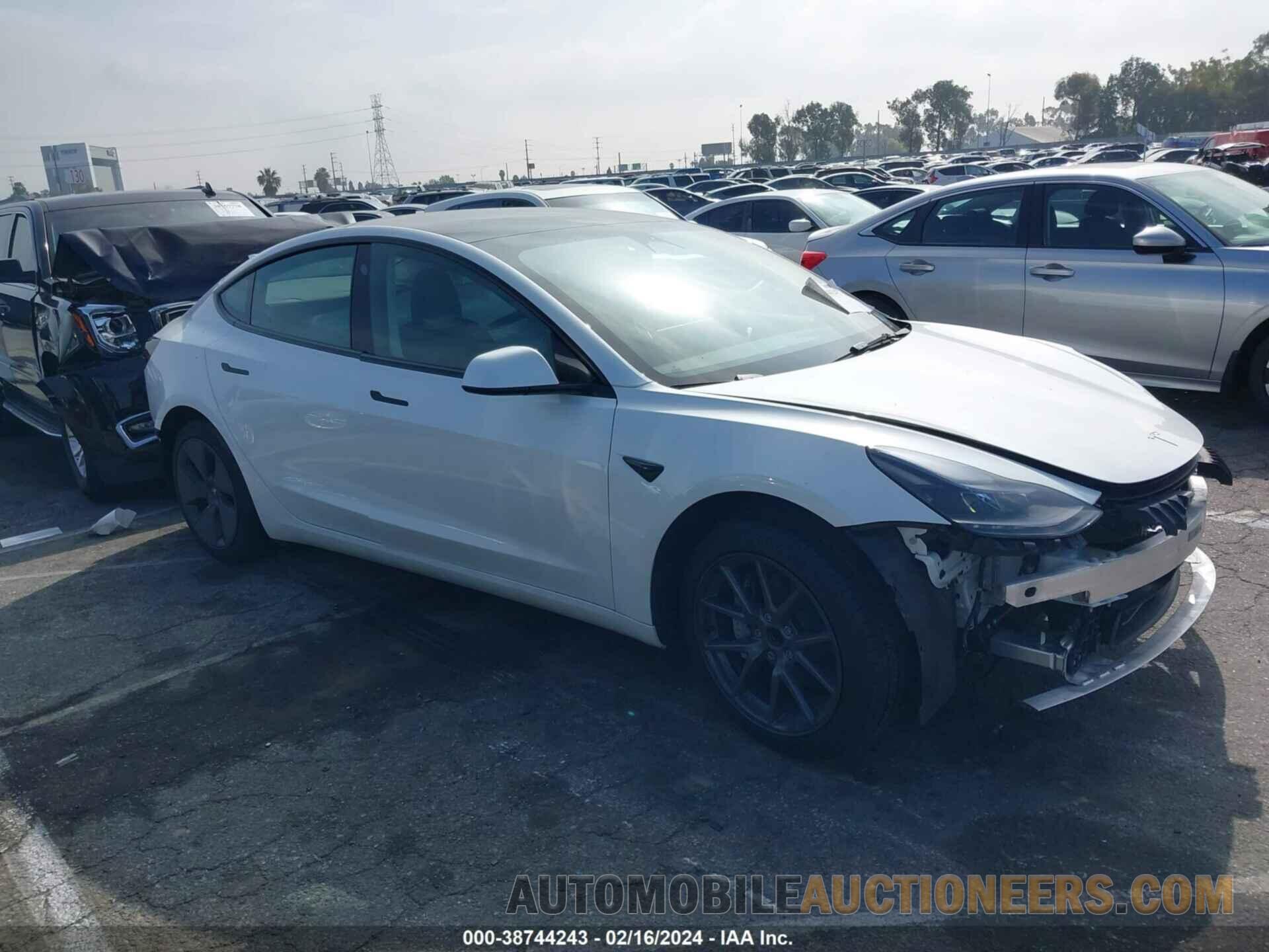 5YJ3E1EA1PF478686 TESLA MODEL 3 2023