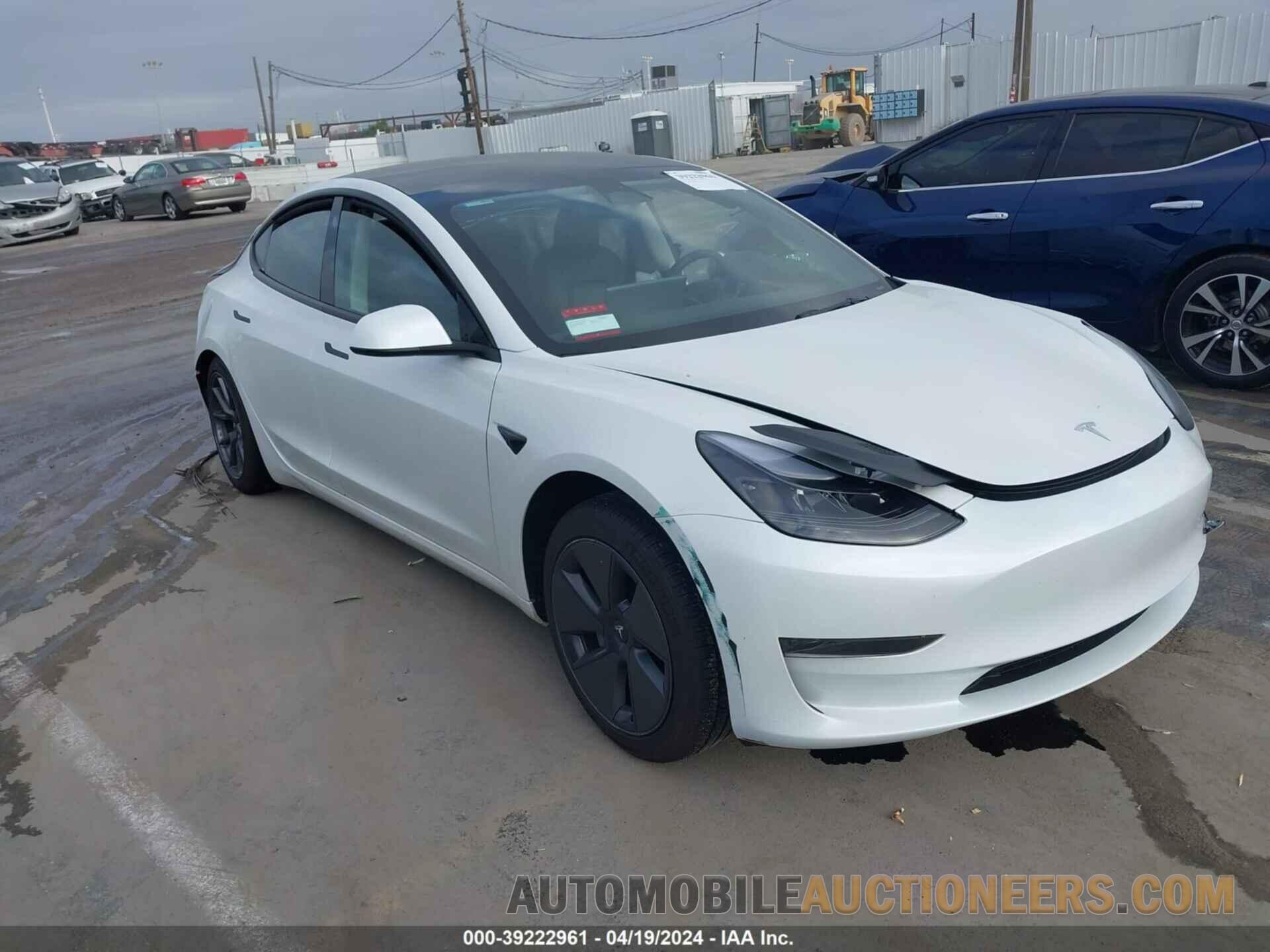 5YJ3E1EA1PF564838 TESLA MODEL 3 2023