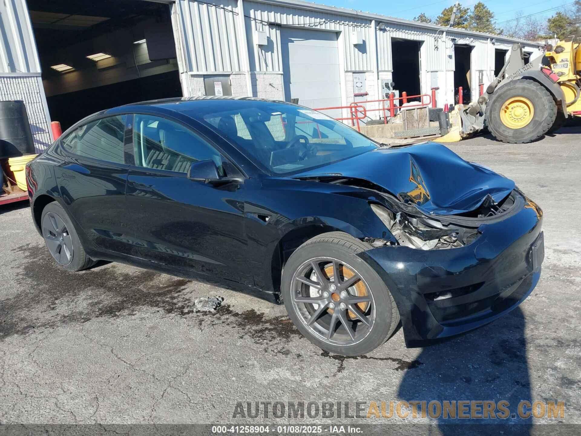 5YJ3E1EA1PF568369 TESLA MODEL 3 2023