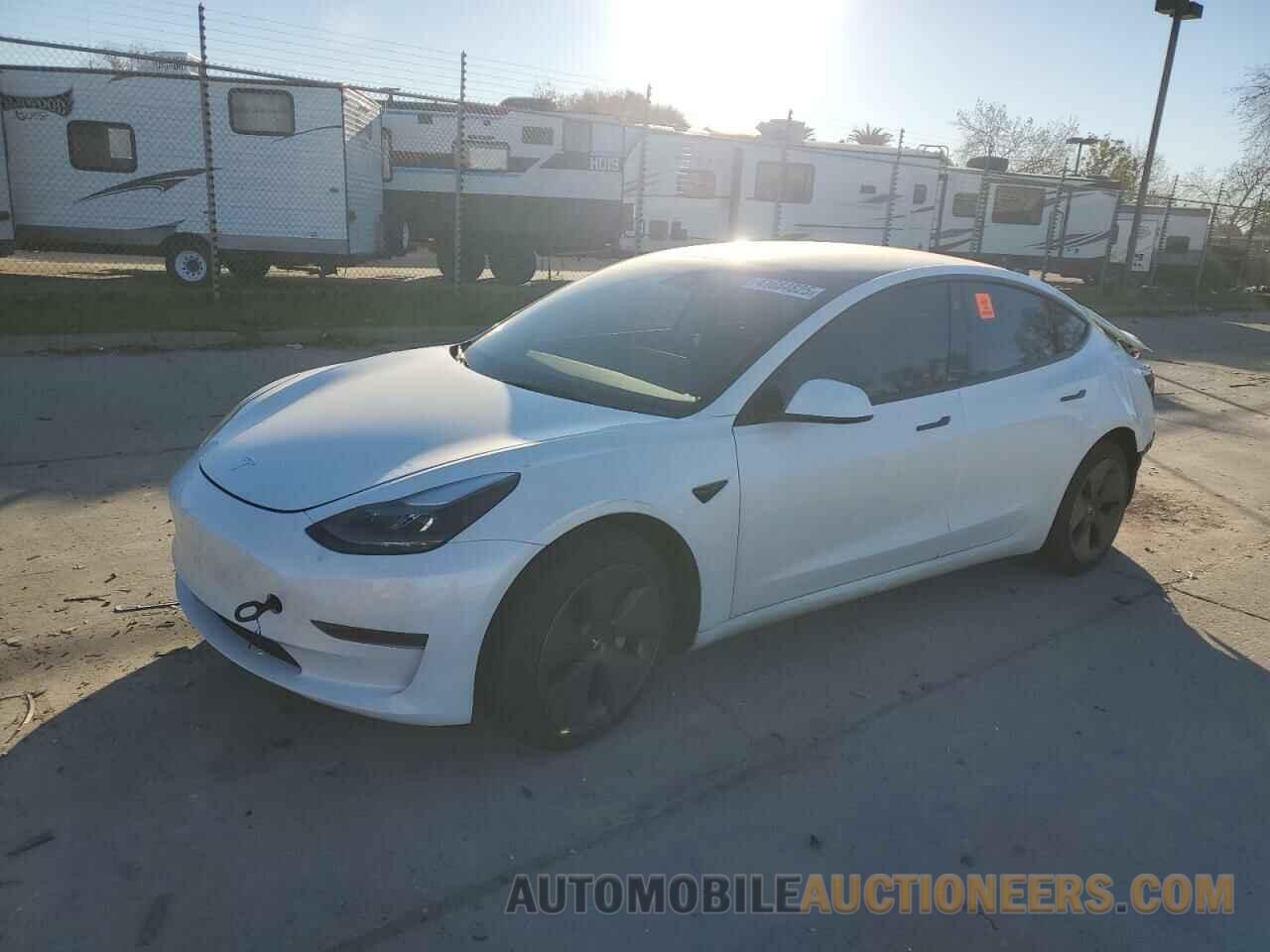 5YJ3E1EA1PF638856 TESLA MODEL 3 2023