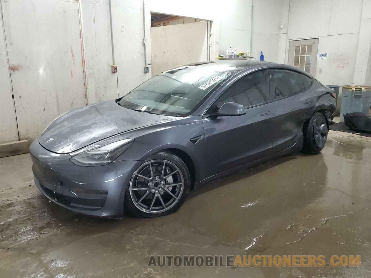 5YJ3E1EA1PF647203 TESLA MODEL 3 2023