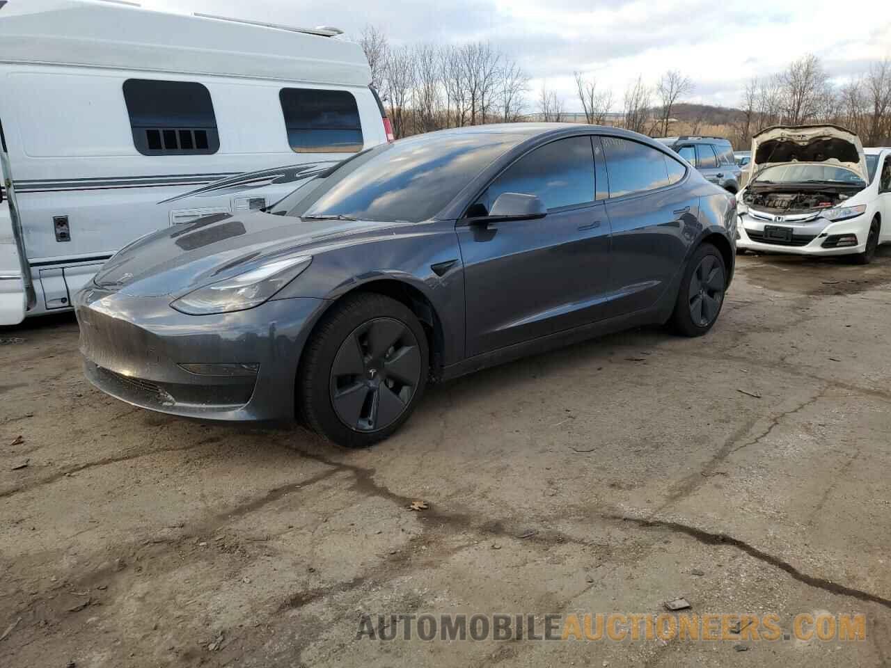 5YJ3E1EA1PF675843 TESLA MODEL 3 2023